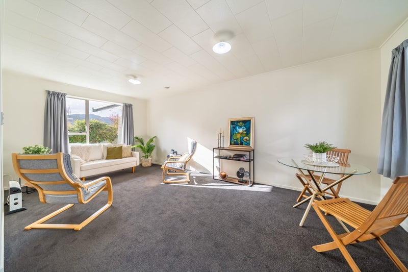 2/10 Islington Street, Trentham, Upper Hutt - Carousel 2