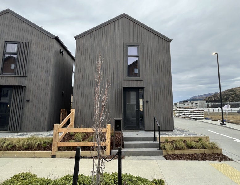 33 Hall Street, Frankton, Queenstown - Carousel 12