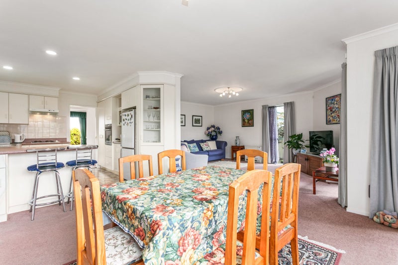 42 Potae Avenue, Lytton West, Gisborne - Carousel 2