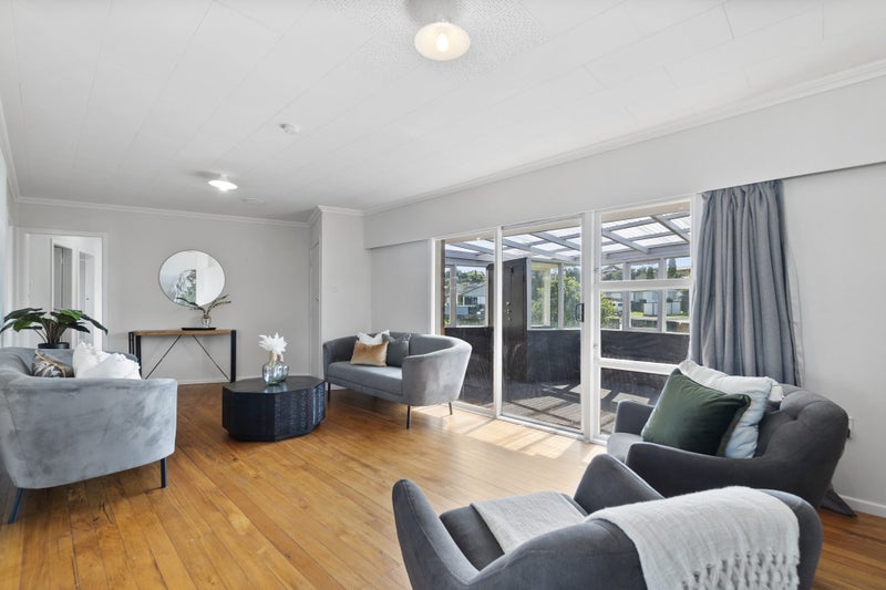 6 Maple Avenue, Dinsdale, Hamilton - Carousel 2