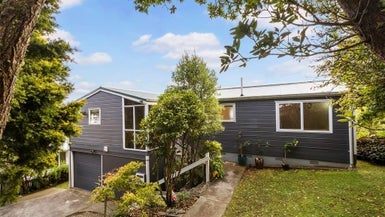 87 Burgess Road, Newlands, Wellington - Carousel 1