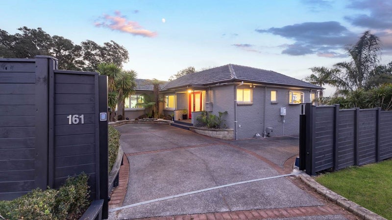 161 Golf Road, Titirangi, Auckland - Carousel 1