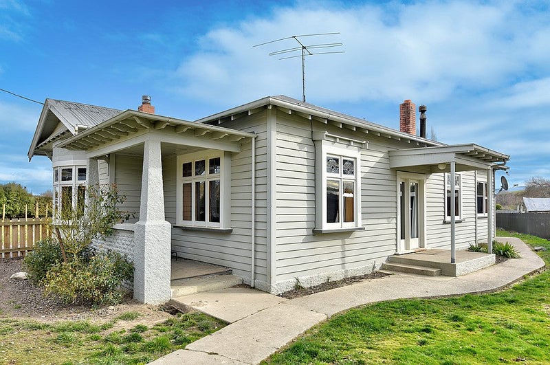 137 Roxburgh Street, Heriot, Tapanui - Carousel 2