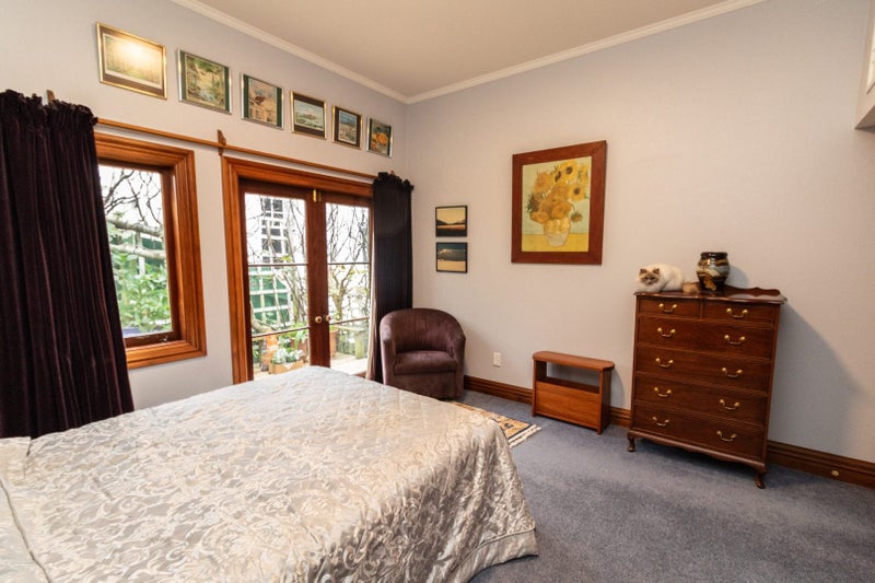 16 Selwyn Terrace, Thorndon, Wellington - Carousel 2