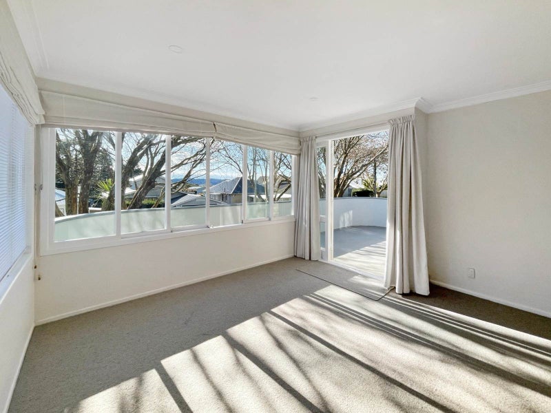13 Nottingham Street, Westmere, Auckland - Carousel 2