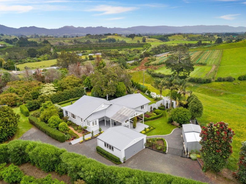 15 Turner Road, Katikati - Carousel 1