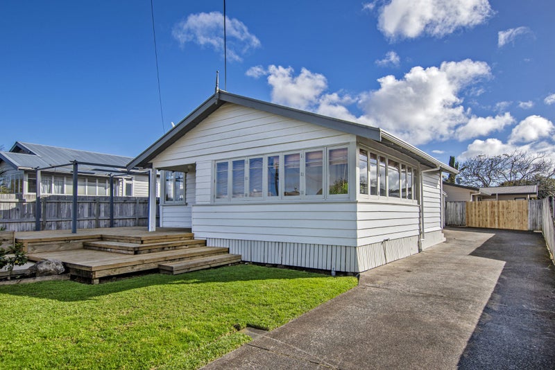 51 King ST, Kensington, Whangarei  - Carousel 22