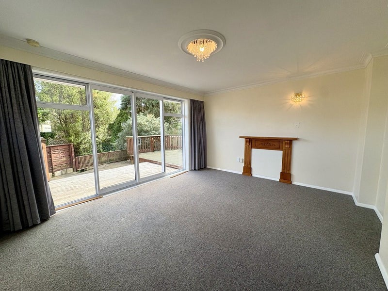 3/27 Wai-Iti Crescent, Woburn, Lower Hutt - Carousel 2