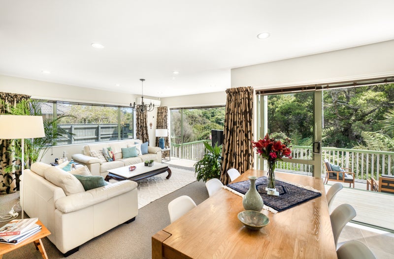 67 Percy Kinsman Crescent, Riverstone Terraces, Upper Hutt - Carousel 1