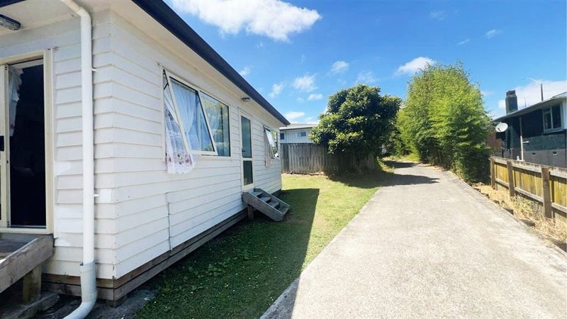 204 Preston Road, Otara, Auckland - Carousel 2