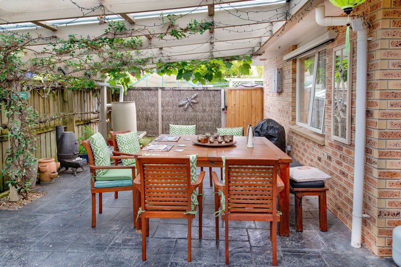 20 Piper Place, Goodwood Heights, Auckland - Carousel 2