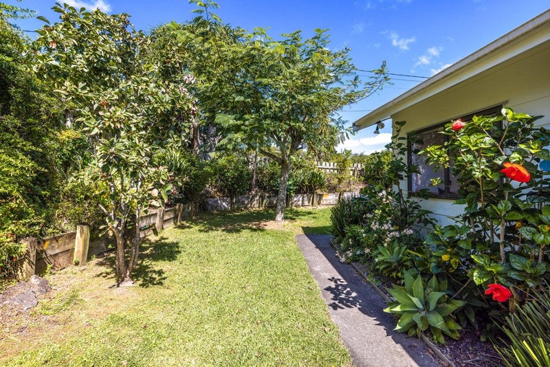 39 Ocean Road, Surfdale, Waiheke Island - Carousel 2