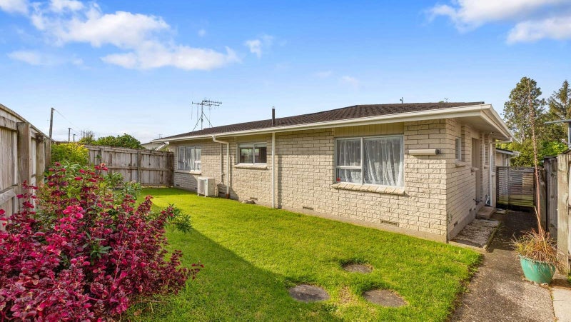 104 Ridge Street, Otumoetai, Tauranga - Carousel 1