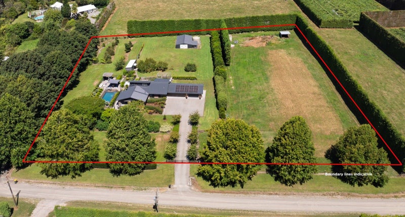 28 Melville Road, Tauranga - Carousel 12