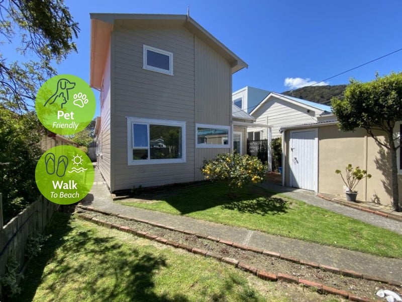 18 Kauri Street, Eastbourne, Lower Hutt - Carousel 1