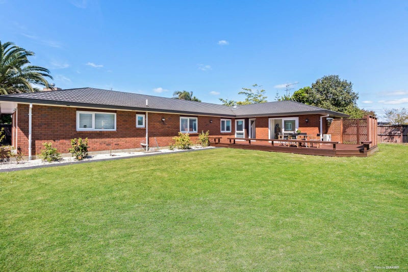 19 Bob Charles Drive, Golflands, Auckland - Carousel 2