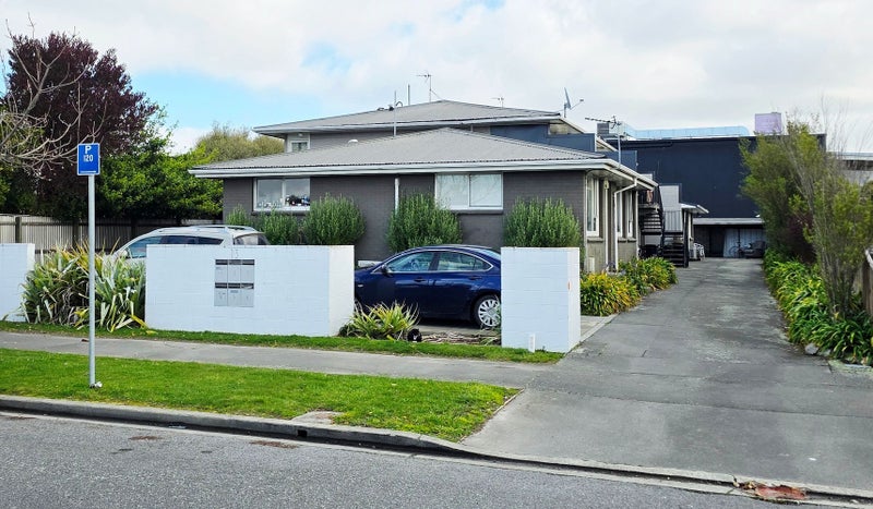 6/13 Newnham Terrace, Upper Riccarton, Christchurch - Carousel 1
