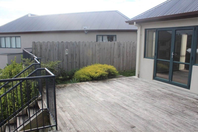 20 Vicente Place, Oteha, Auckland - Carousel 9