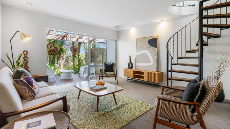 4/10 George Street, Mount Eden, Auckland - Carousel 1