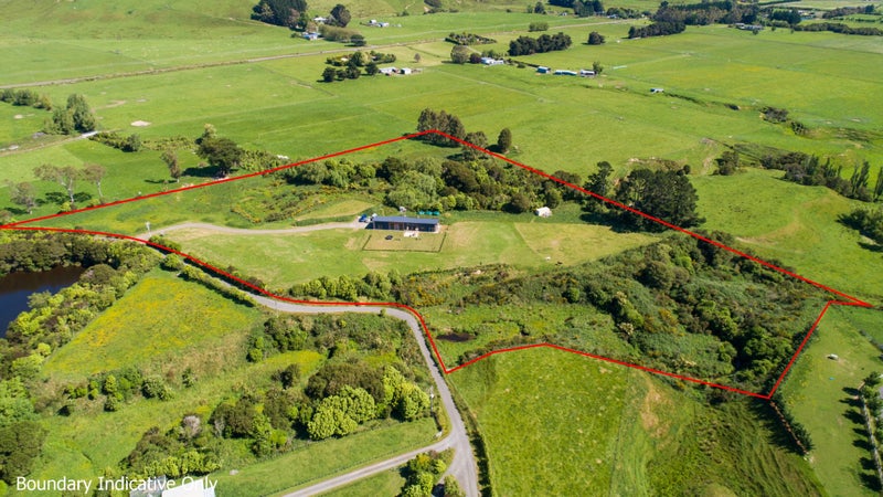 41 Brinkburn Lane, Palmerston North - Carousel 1