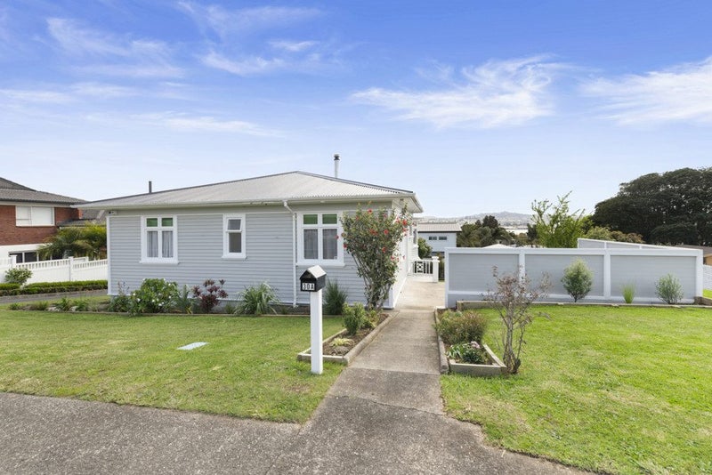 30A TAYLOR RD, Mangere Bridge, Auckland - Carousel 1