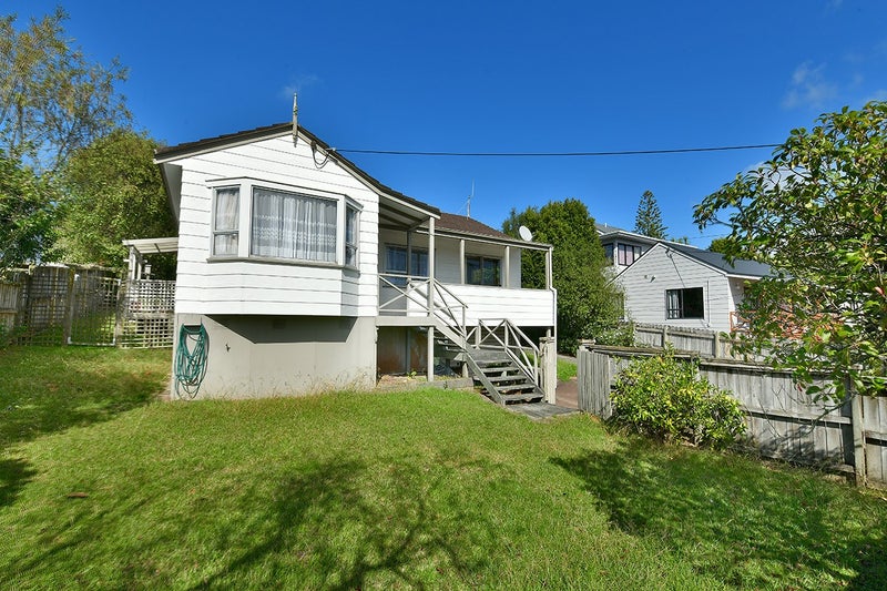 1/32 Manuwai Road, Torbay, Auckland - Carousel 2