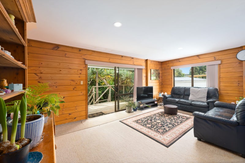 71A Metcalfe Road, Ranui, Auckland - Carousel 2