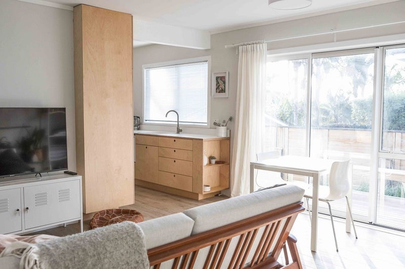 2/186 Garnet Road, Westmere, Auckland - Carousel 2