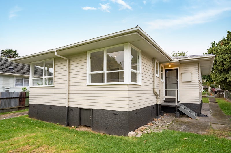 23 Rapson Road, Otara, Auckland - Carousel 14