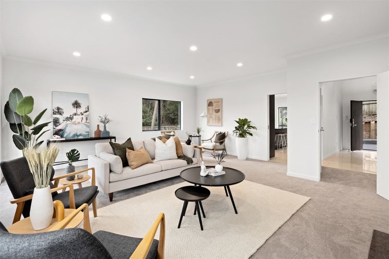 46 Ballymore Drive, Pinehill, Auckland - Carousel 2