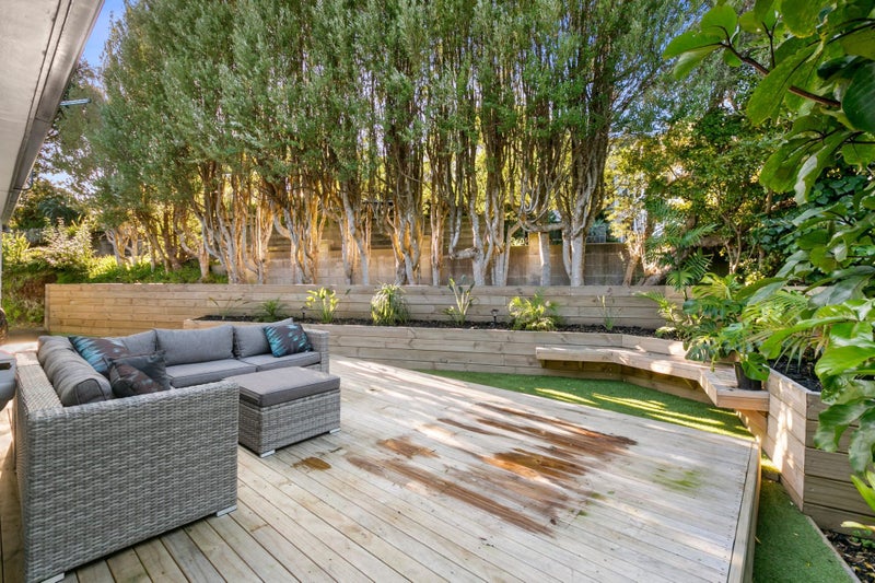 8 Puketotara Street, Highlands Park, New Plymouth - Carousel 1