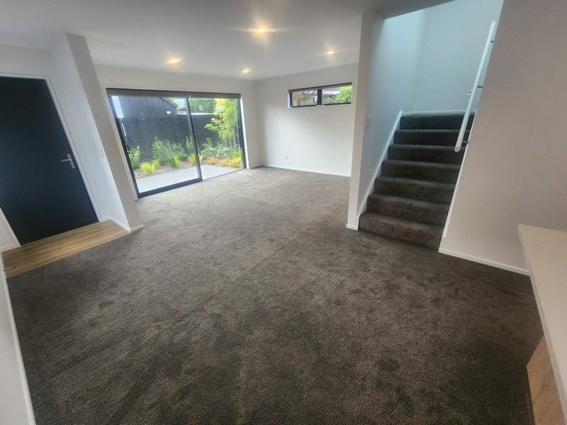 3/114 Cranford Street, St Albans, Christchurch - Carousel 2