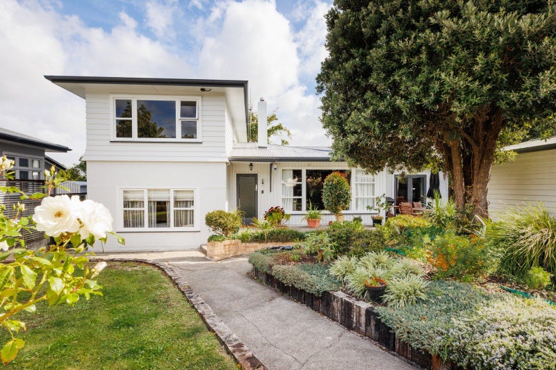 50 Heretaunga Street, Palmerston North, Palmerston North - Carousel 2