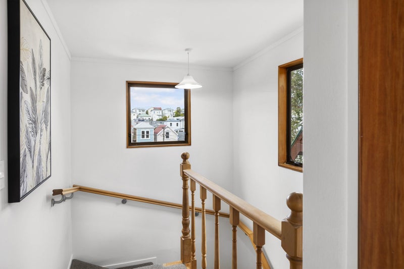 9/85 Elizabeth Street, Mount Victoria, Wellington - Carousel 16