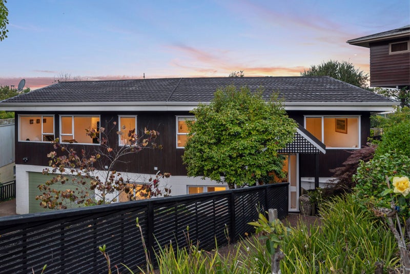 7 Hume Drive, Hillcrest, Auckland - Carousel 2