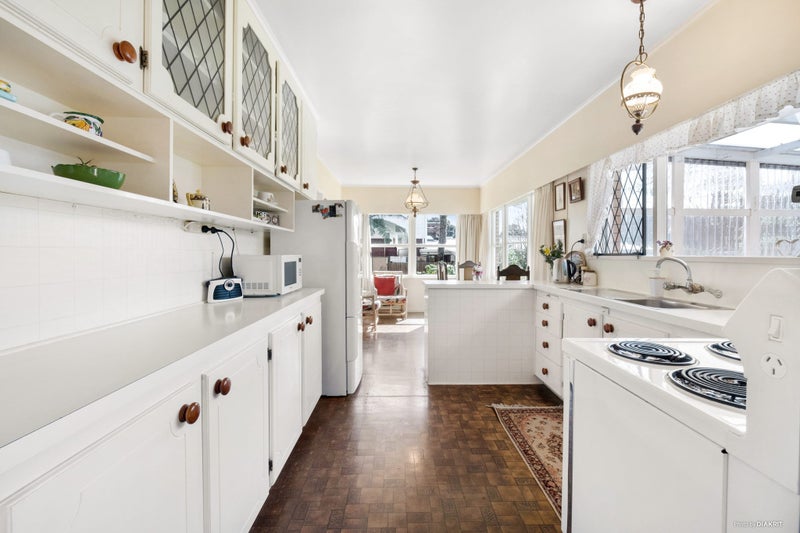 40 Callis Avenue, Opaheke, Papakura - Carousel 2