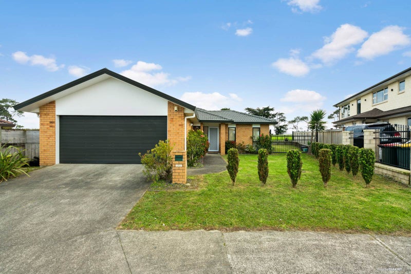 11 Ebanjane Way, Clendon Park, Auckland - Carousel 2
