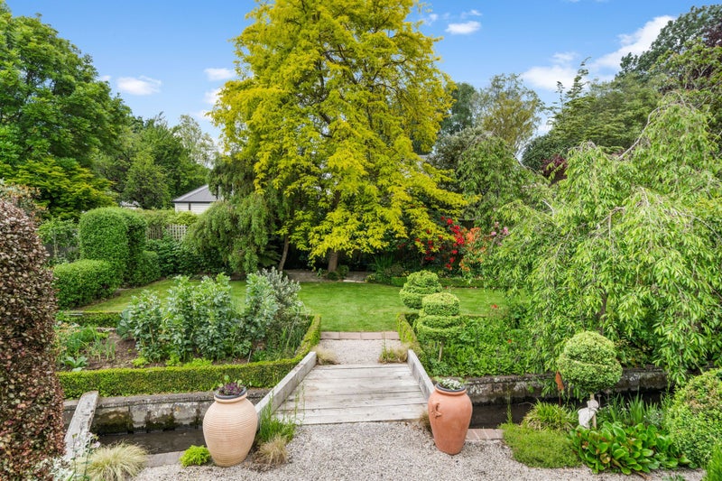 3 Bannister Place, Ilam, Christchurch - Carousel 1