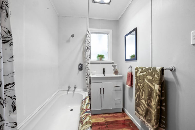 117F Seaview Road, Westown, New Plymouth - Carousel 20