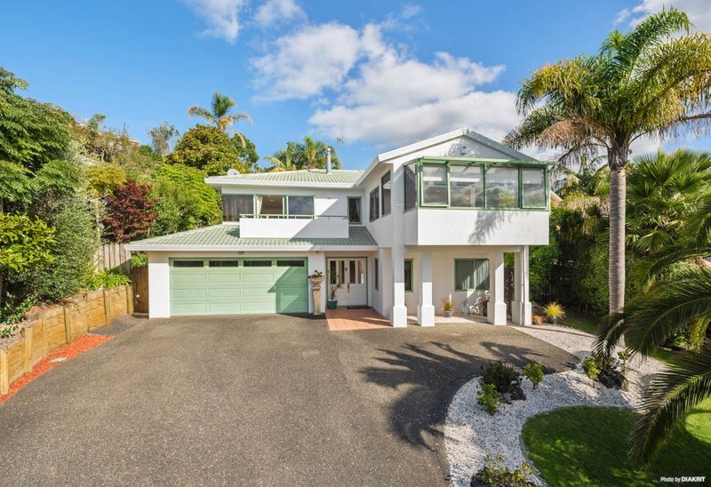 12 Shannon Place, Torbay, Auckland - Carousel 1