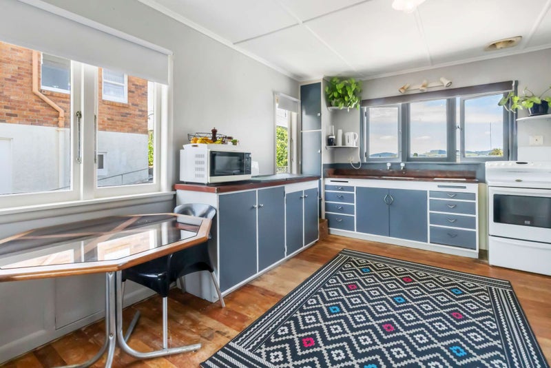 122A Greerton Road, Gate Pa, Tauranga - Carousel 2