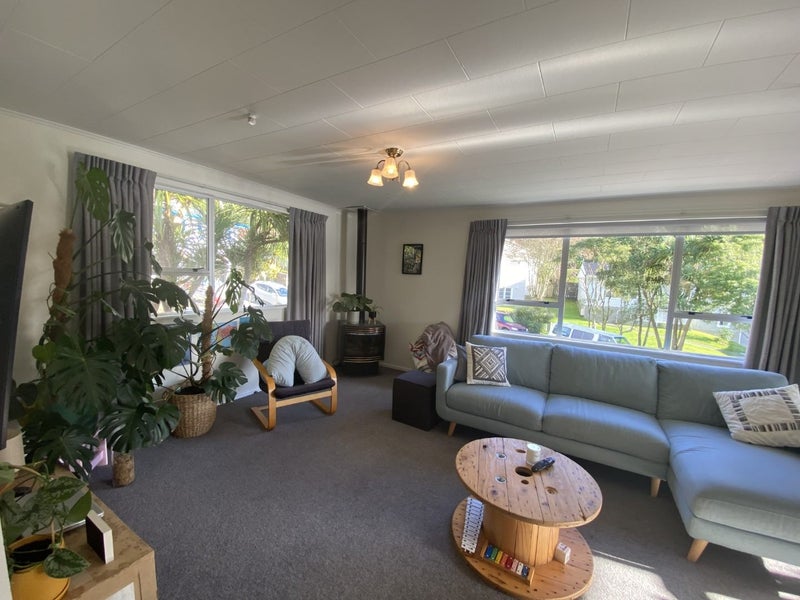 193 Broderick Road, Johnsonville, Wellington - Carousel 2