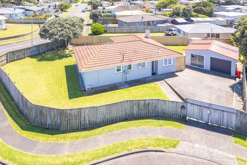 14 Kotuku Street, Castlecliff, Whanganui - Carousel 2
