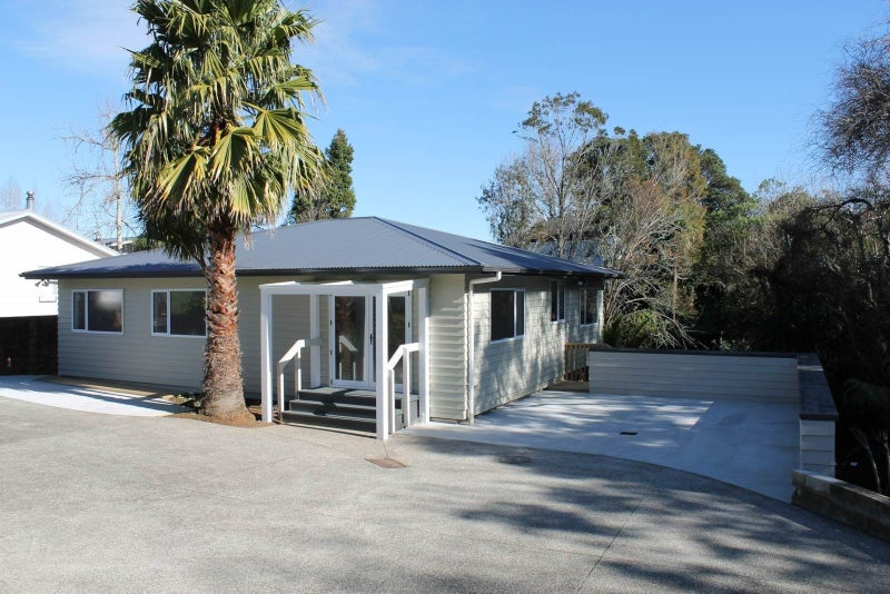 30A Halver Road, Hillpark, Auckland - Carousel 1