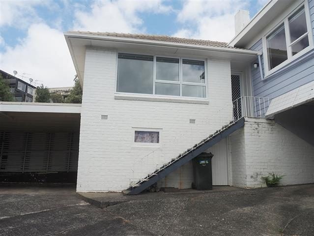 1/3 Southern Cross Road, Kohimarama, Auckland - Carousel 1