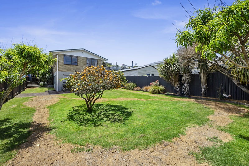 32A Simons Street, Moturoa, New Plymouth - Carousel 21