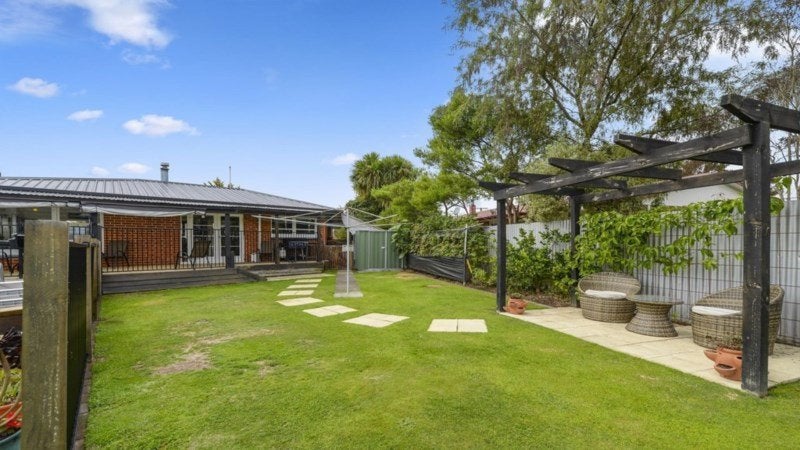 3 Jervis Street, Hillcrest, Rotorua - Carousel 2