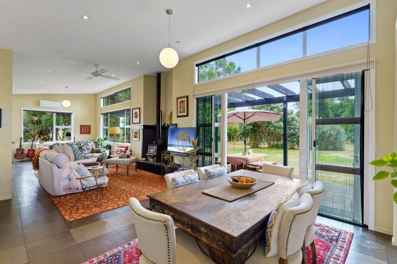 149 Swamp Road, Te Horo, Ōtaki - Carousel 1