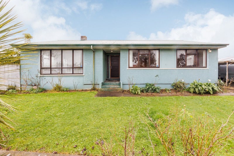 64 Highbury Avenue, Highbury, Palmerston North - Carousel 1