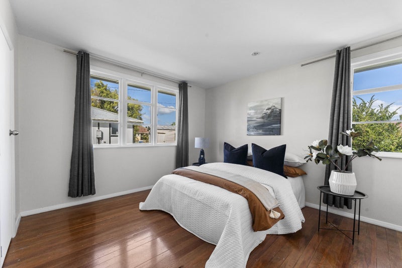 82 Vine Street, Mangere East, Auckland - Carousel 2